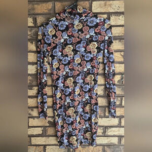 Forever 21 mockneck stretchy body con floral dress